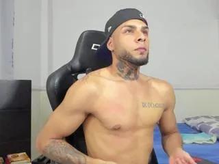 curtis_blake on Flirt4Free 