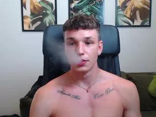 danny_cuomo on Flirt4Free 
