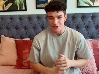 danny_cuomo on Flirt4Free 