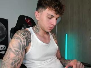 derek_muller on Flirt4Free 