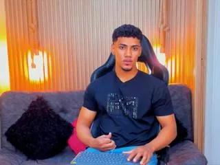 deymond_lee on Flirt4Free 