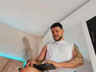 dick_griffith on Flirt4Free 