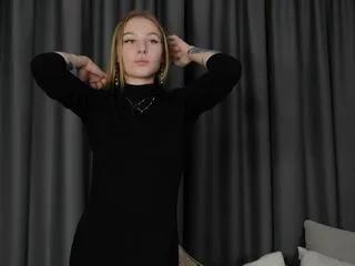 dominque_ikard — Away on Flirt4Free