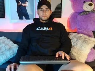 felipe_stanford — Away on Flirt4Free