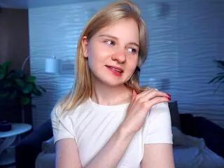 gwen_heap on Flirt4Free 