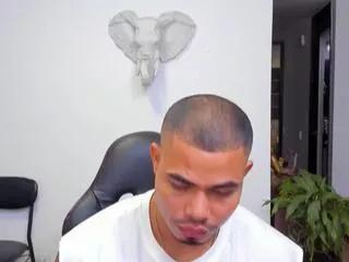 jackson_gray on Flirt4Free 