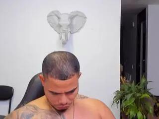 jackson_gray on Flirt4Free 