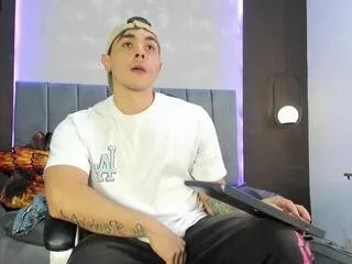 liam_walker on Flirt4Free