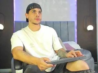 liam_walker on Flirt4Free