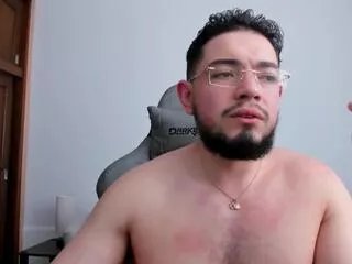 luigi_white on Flirt4Free