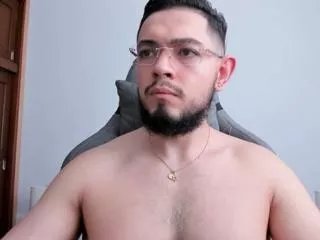 luigi_white on Flirt4Free