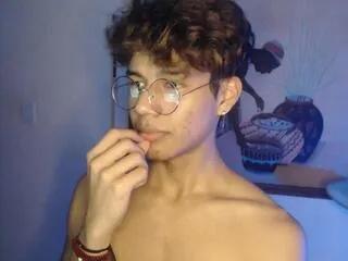 marcus_countre — Freechat on Flirt4Free