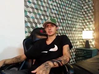 matthew_dixon on Flirt4Free 