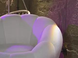 mia_withe on Flirt4Free 