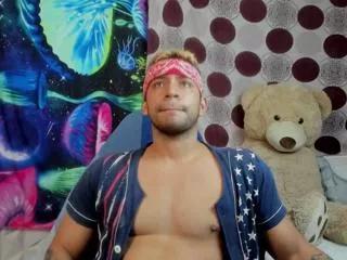 mike_smitth on Flirt4Free 
