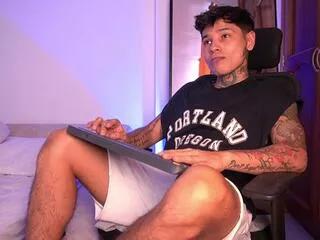 miller_hedz on Flirt4Free 