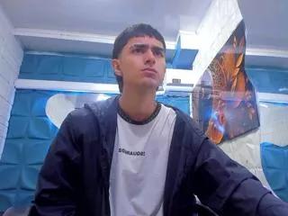 nathan_maxime on Flirt4Free 