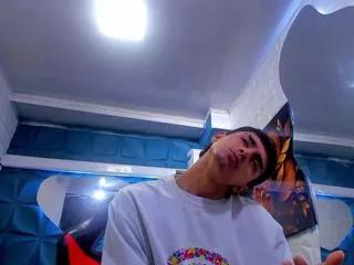 nathan_maxime on Flirt4Free 