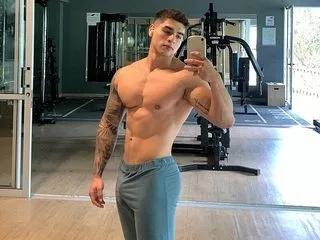 nicolas_dwayne on Flirt4Free