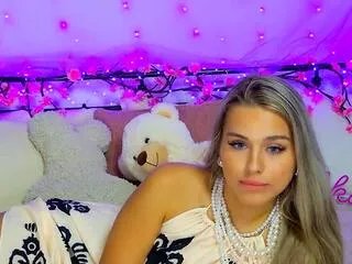 nikki_alman on Flirt4Free 