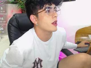 nolan_cruz on Flirt4Free 