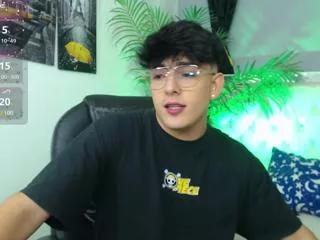 nolan_cruz on Flirt4Free 