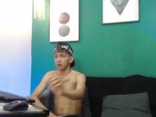 raul_carlos on Flirt4Free 