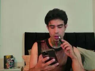 stefano_everet — Freechat on Flirt4Free