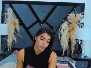 tiara_rosse on Flirt4Free 