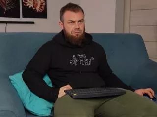 tommy_burnz on Flirt4Free 