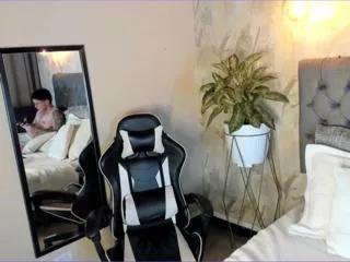 tommy_grayson on Flirt4Free 