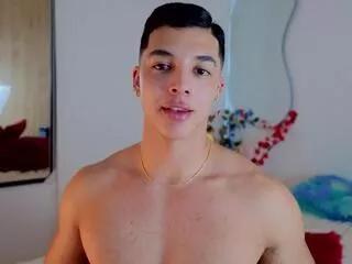 troye_williams on Flirt4Free 