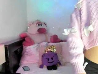 violetta_maddison — Freechat on Flirt4Free