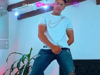 zach_price on Flirt4Free 