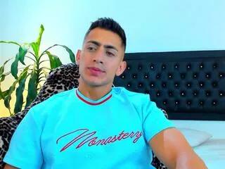 zach_price on Flirt4Free 