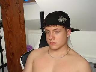 zeke_carter on Flirt4Free 