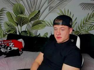 zeke_carter on Flirt4Free 