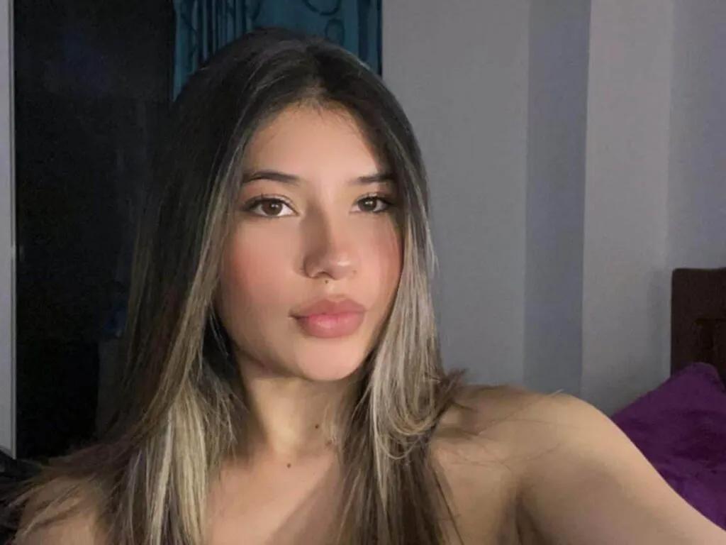 AmberDiamonte — Freechat on LiveJasmin