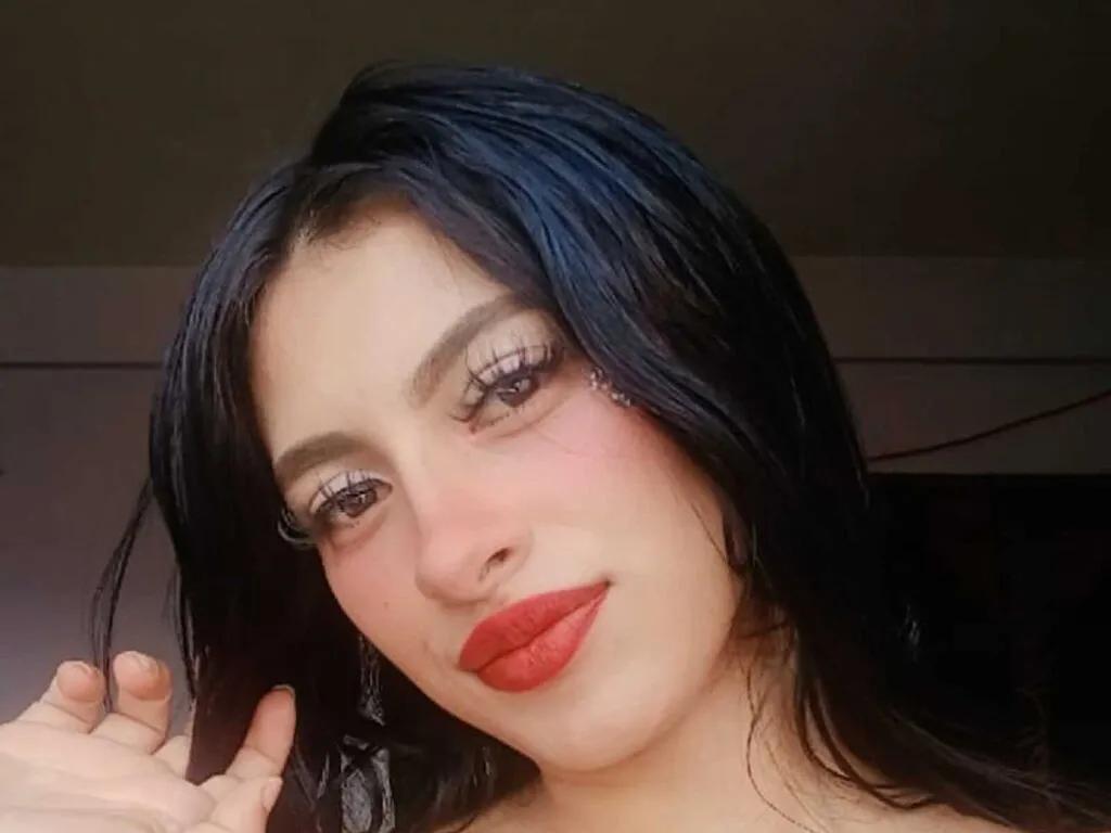 AvelineLaurent's avatar