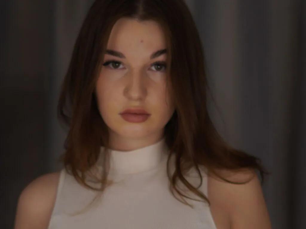 DanielleStinser's avatar