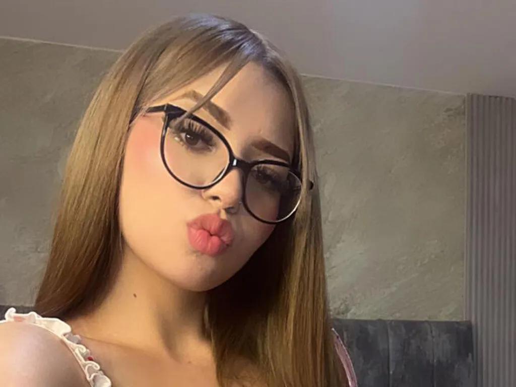 DaphnneJohnson's avatar