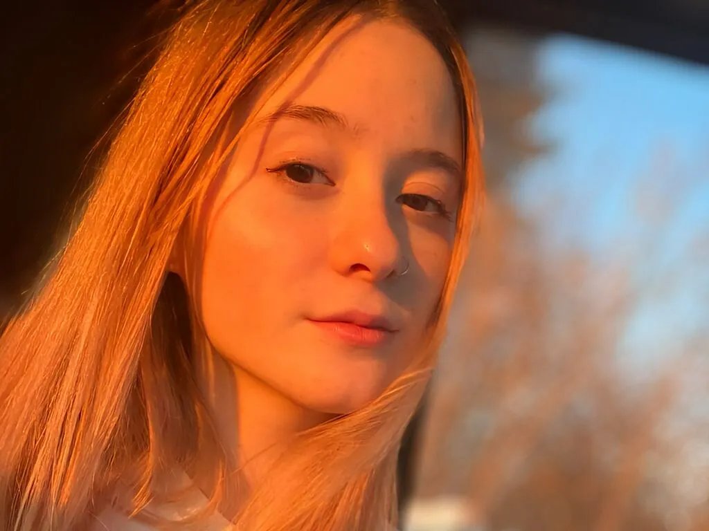 LiveJasmin DarlenaBallew is Freechat DarlenaBallew — ice cream