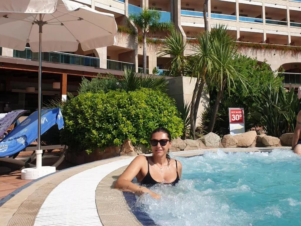 EllyParker — Gym, Football ,honesty , True love ,reading  books, movies , music ,  People and much more. :)