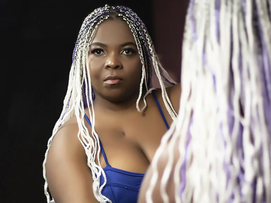 EvaTrayson — Erotic play is my favorite terrain: dirty words that ignite, toys that awaken the body, roleplay that explore the most hidden desires, and the sensation of a kiss that makes it impossible to ignore. I love watching the tension slowly rise until it...