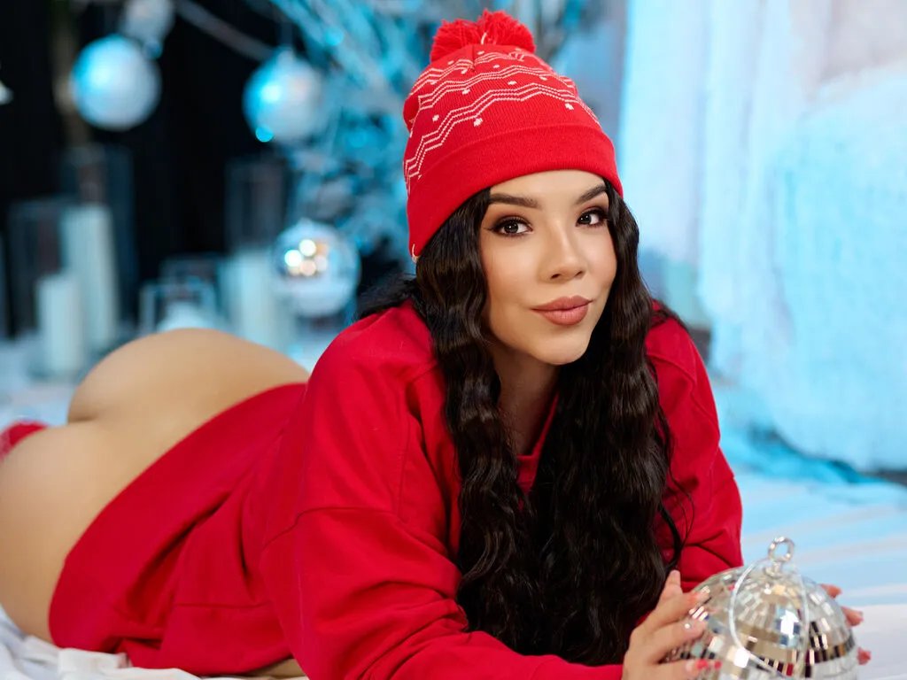 HannaHoffman — I love it when the connection is so intense that everything else disappears... when looks, words, and silences speak louder than a thousand caresses. I enjoy pleasing, teasing, and letting myself be carried away by the moment. I love feeling you...