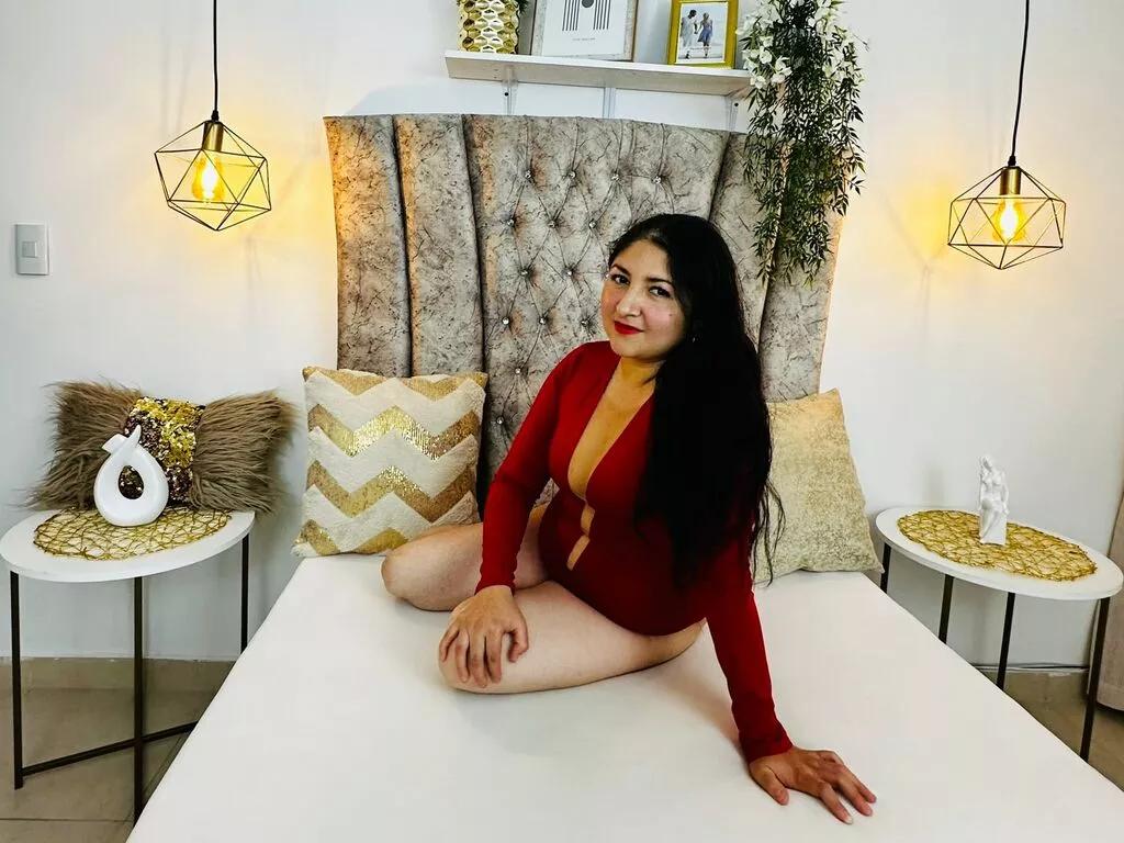 JasmineCrislee on LiveJasmin 