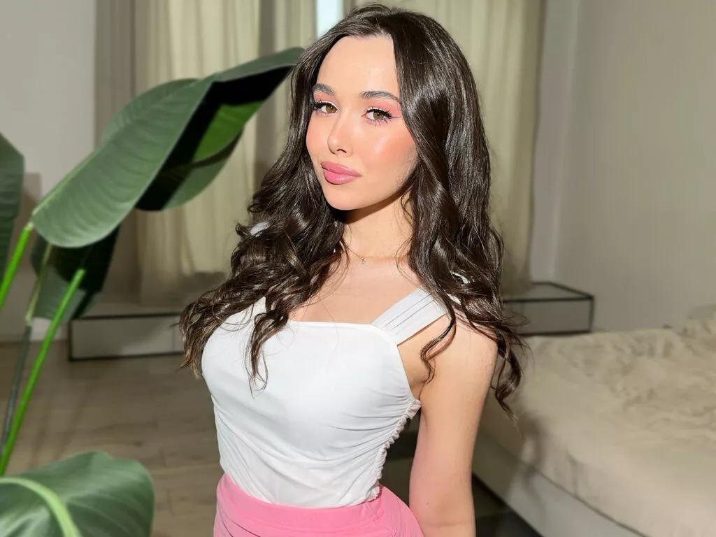 LiveJasmin MiaYani is Freechat MiaYani — I like play with myself and feel that somebody is wathcing me:)