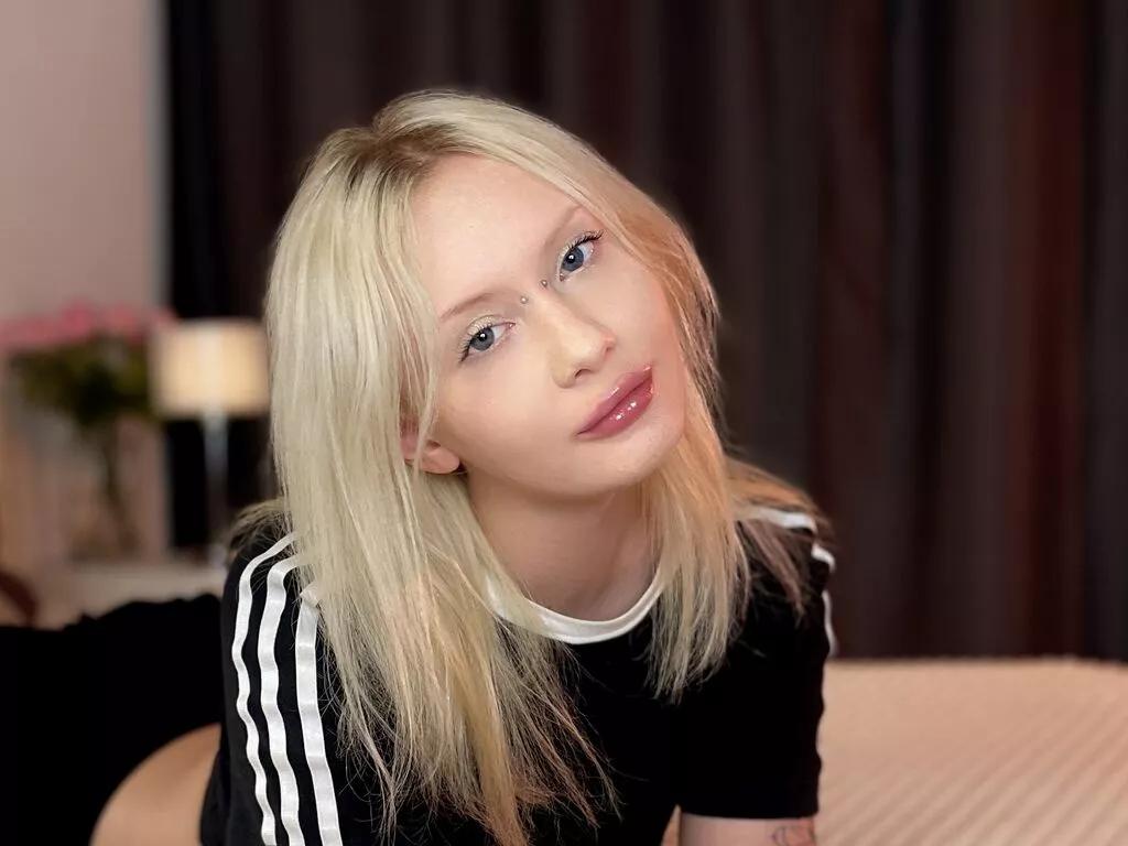 MollyMoris on LiveJasmin 