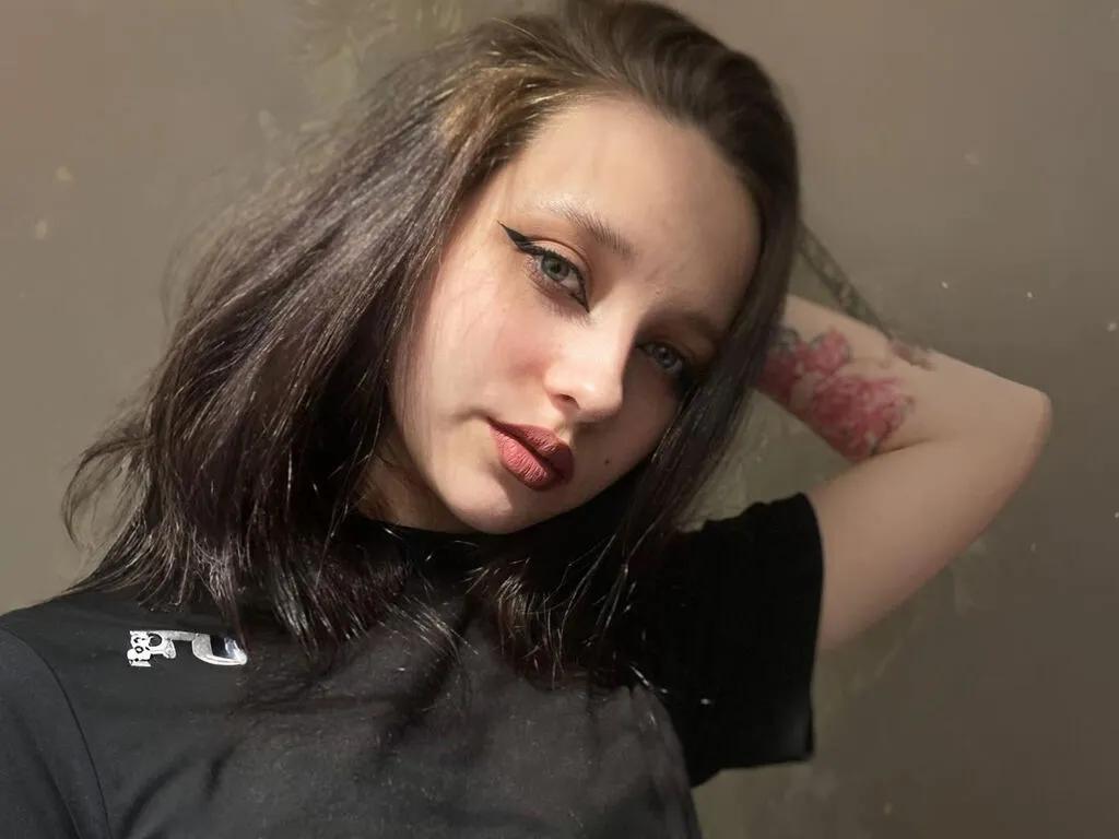 LiveJasmin RositaMackessy is Freechat RositaMackessy — I love it when we can just be cozy and happy together! Your sweet compliments make me blush, and your kindness makes my heart feel warm. I also really like cute animals, strawberry tea, and dreaming about magical stories with you!