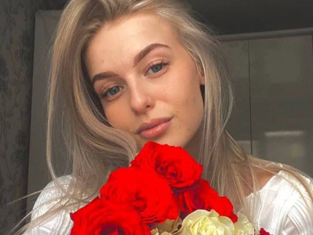 SamantaKittie model from lj